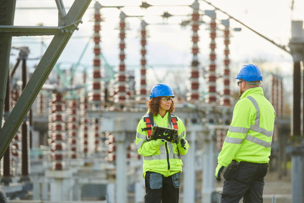 Best Electrical Contractors for Businesses  in Menonee, MI